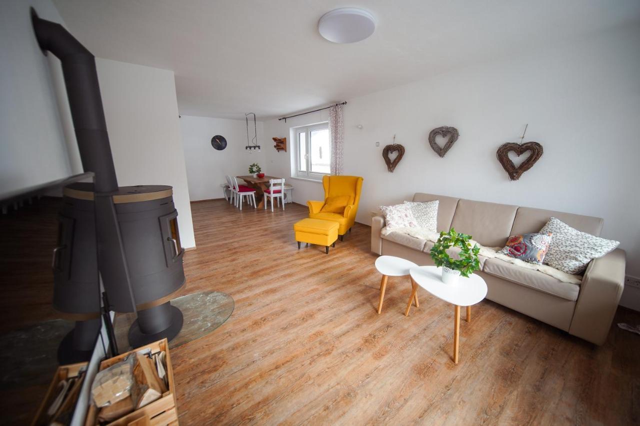 Cozy Nest In The Heart Of Kranjska Goraアパートメント エクステリア 写真